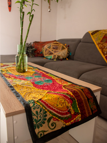 Black Edge Table Cover