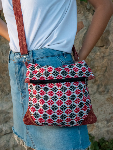 Lleo shoulder bag