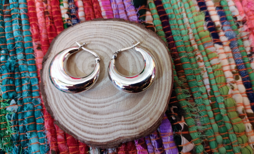 Smooth half-moon hoop pair