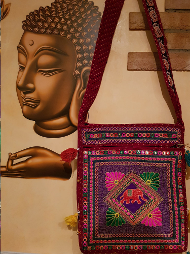 Eleman embroidered square bag