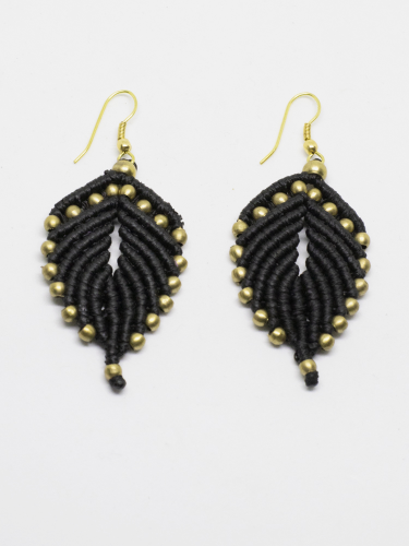 Macrame leaf earring
