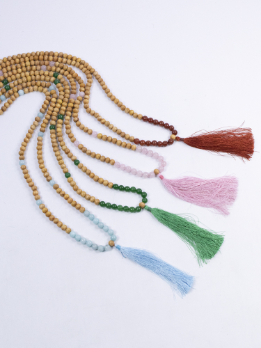 Mala wood necklace