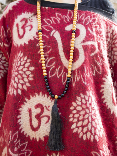 Mala wood necklace