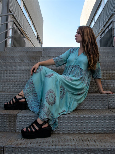 Mao Ramna dress